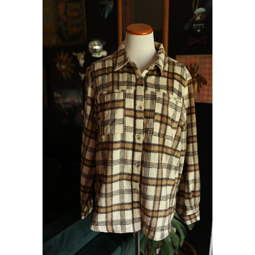 Emory Park Women's Oversize Shacket Plaid Button-Up Shirt Size Small soft fabric